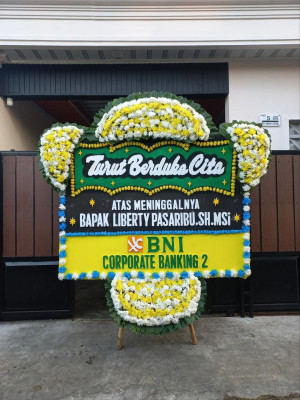 Papan Bunga Duka di Kawo